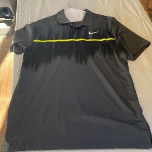 Men’s Nike Dri-Fit Golf Short sleeved shirt